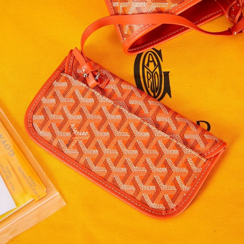 Goyard Shopping Bags